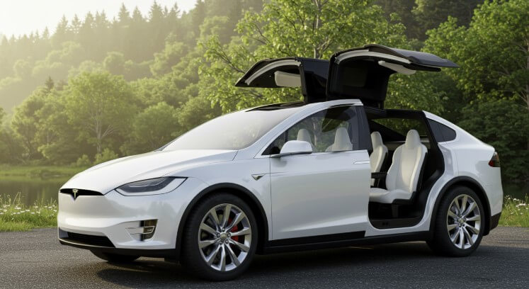 テスラのスーパーチャージャー永久無料の中古車を手に入れるには