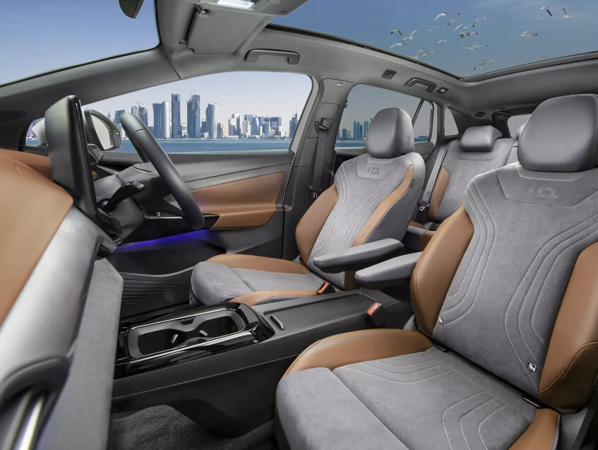 i4WDとRAV4 HYBRID 4WDの比較