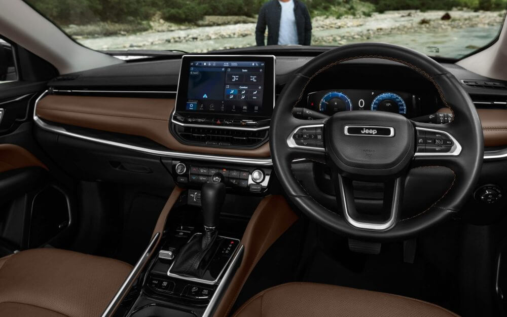 アベンジャーの価格と中古市場の傾向